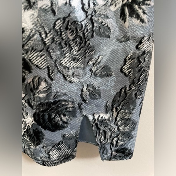 Wild Fable Silver‎ Blue Rose Floral Mini Dress - XS - Picture 5 of 12